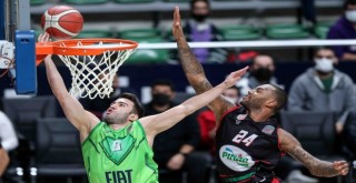 Pınar Karşıyaka, Bursa'dan galibiyetle dönüyor