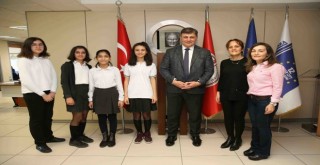 Karşıyakalı öğrencilerden uluslararası proje