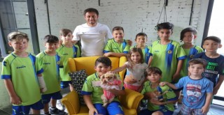 Buca Belediyesi’nden anlamlı karne hediyesi