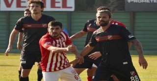 Karşıyaka, Ayvalıkgücü Belediyespor'u yendi