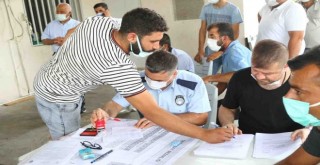 Bayraklı'da kurban satış yerleri kurayla belirlendi