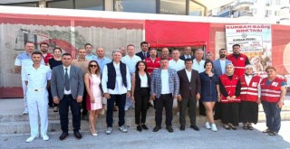 Türk Kızılay Bayraklı Şubesi’nden anlamlı kahvaltı buluşması