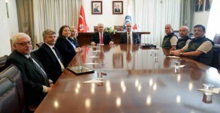 ''Cumhuriyetin 100. Yılı Ege Üniversitesi Hatıra Ormanı'' ağaçlandırma çalışmaları başlıyor