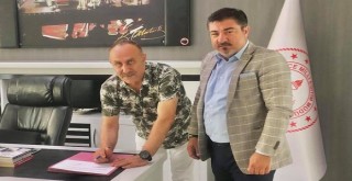 Milli Eğitim ile Karşıyaka Kızılay'dan öğrenciler için protokol