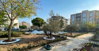 Bergama’da parklar baştan aşağı yenileniyor