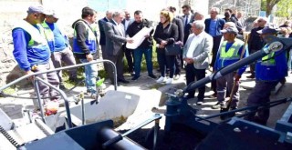 Bornova’da asfalt mutluluğu