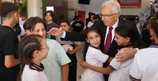 Konserlere ayrılacak kaynak Ödemişli öğrencilere kırtasiye yardımı için kullanılacak