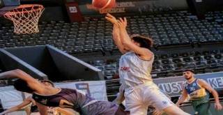 Pınar Karşıyaka'nın gençleri Bursaspor'u yendi 4. oldu