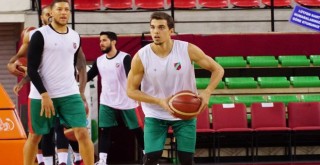 Pınar Karşıyaka Afyon deplasmanında