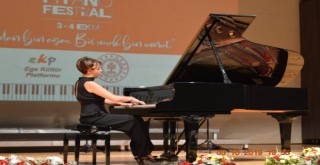 1. Uluslararası İzmir Piyano Festivali umuda dokundu
