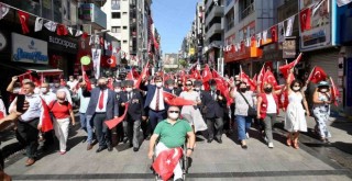 Karşıyaka’da 30 Ağustos gururu