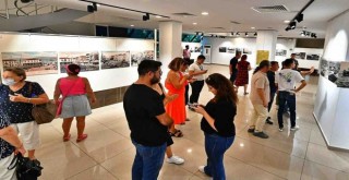 Büyük İzmir Yangını 1922 fotoğraf sergisi açıldı