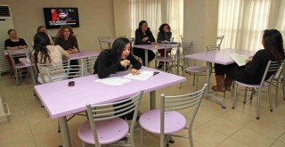 Karşıyaka'da iki tesis yurda çevrilecek