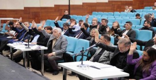 Konak’ta kesin hesap onay aldı