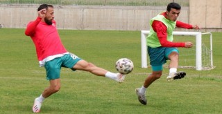 Karşıyaka, Altındağspor deplasmanında