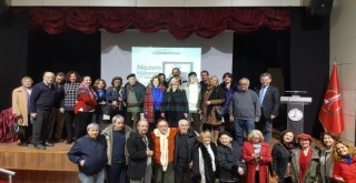 Nazım Hikmet Karşıyaka'da anıldı