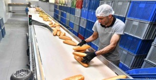 Halk Ekmek büyük ilgi görüyor