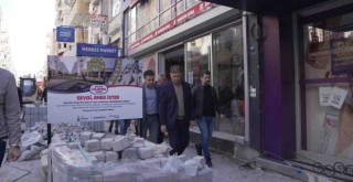 Bayraklı Sevgi Yolu'nda yoğun tempo