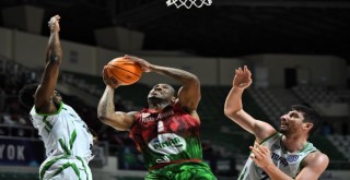 Pınar Karşıyaka Avrupa'da turu zora soktu