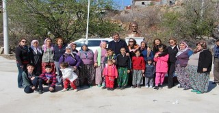 Dr. Cemil Tugay, Sancaklı'da büyük ilgi gördü