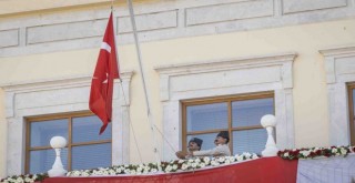 İzmir’in kurtuluşunun 103. yıl dönümü coşkuyla kutlanıyor