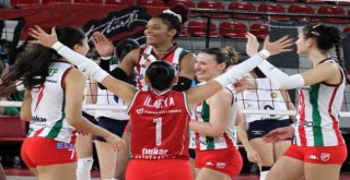 İnfo Yatırım Karşıyaka, İstanbul Büyükşehir'i konuk ediyor