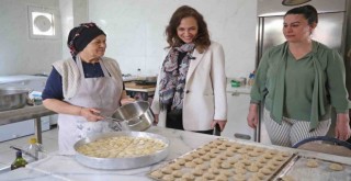 Başkan Ünsal’dan üreten kadınlara destek ziyareti