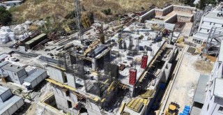 Eşrefpaşa Hastanesi yeni hizmet binası hızla yükseliyor