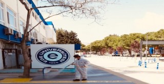 Ege Üniversitesi Tıp Fakültesi tedbiri elden bırakmıyor