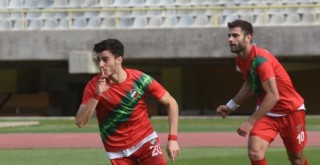 Karşıyaka'da Namık, Tolungüç'ün vazgeçilmezi oldu