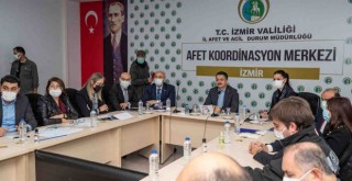 Bakan Pakdemirli: Karşıyaka'da 304 bin metrekarelik rezerv alanlarda yeni yaşam alanları kuracağız