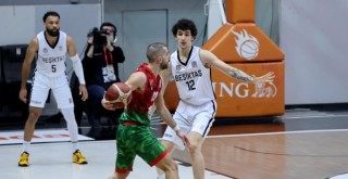 Pınar Karşıyaka'nın yeni yılda ilk galibiyeti Beşiktaş'a karşı