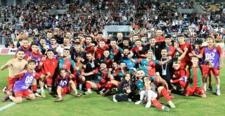 Karşıyaka hangi statta oynayacak?