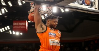 Pınar Karşıyaka'ya NBA patentli Brezilyalı