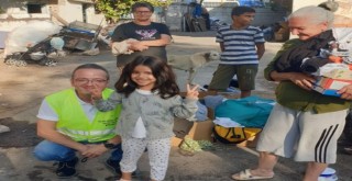 Minik kalplere dokunuyor