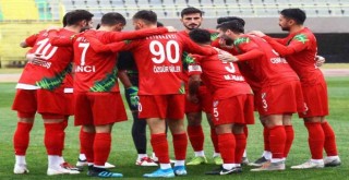 17 İsim Karşıyaka'dan başka yerde oynamadı