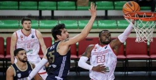 Pınar Karşıyaka son sekizde...