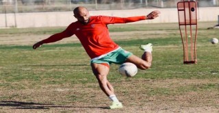 Kaf Kaf, Tokat deplasmanında