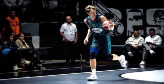 Pınar Karşıyaka'da Kuzminskas sakatlandı