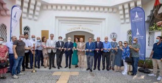 İzmir Turizm Bilgilendirme Ofisi ve Sergi Alanı açıldı