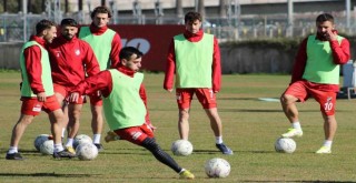 Karşıyaka, Şile deplasmanında