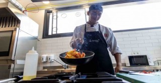 Karşıyakalı genç yetenekten iki altın bir bronz madalya