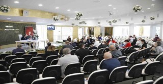 Başkan Batur müdürlerine yeni dönem startını verdi