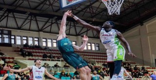 Bornova Belediyesi Karşıyaka sonuncu Gemlik’e yenildi