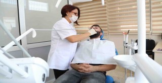 Bayraklı'da 4 yılda 60 bin ücretsiz diş tedavisi