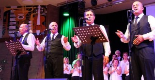 Karşıyaka HEM'den türkü resitali