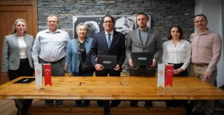 Bornova Belediyesi’nden çocuklara dijital kodlama eğitimi