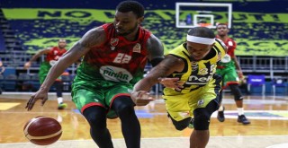 Pınar Karşıyaka seriyi eşitledi