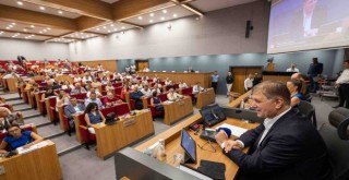İzmir Büyükşehir Meclisi'nde gündem kentsel dönüşüm