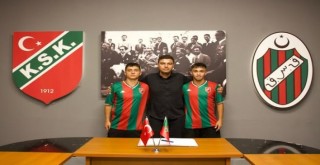 Karşıyaka altyapıdan 2 futbolcuyu profesyonel yaptı